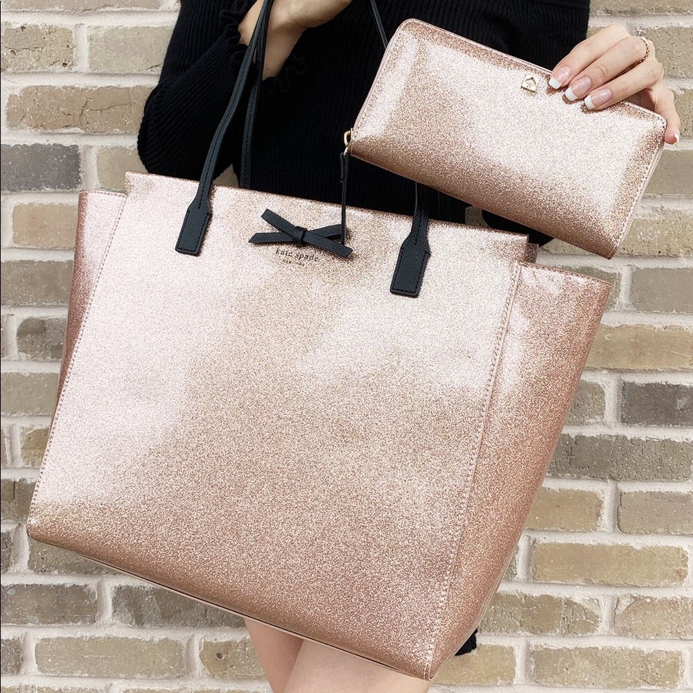 ‼️SALE‼️ Kate spade large tote wallet rose gold - Picture 2 of 6
